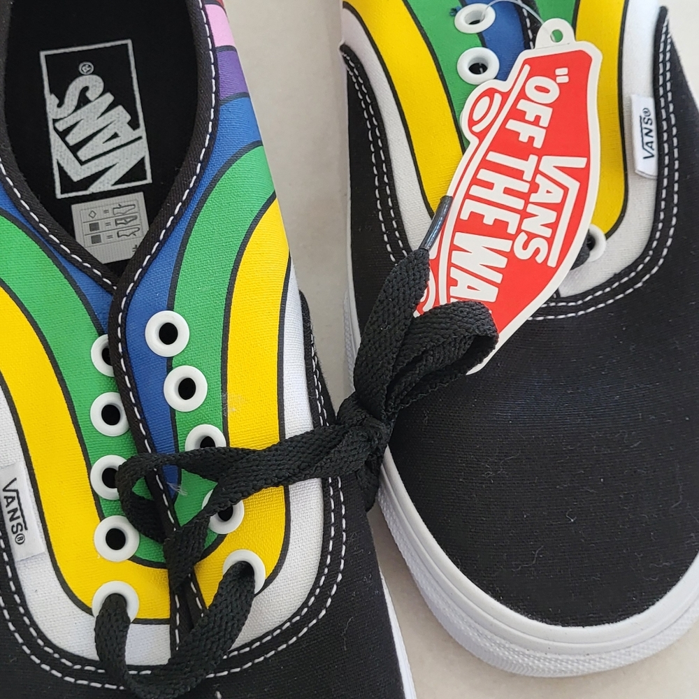 NEW Vans Men's Authentic Refract Rainbow Striped Canvas...